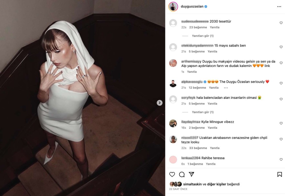 duygu ozaslan in basortulu paylasimi sosyal medyada gundem oldu rahibe teressa 